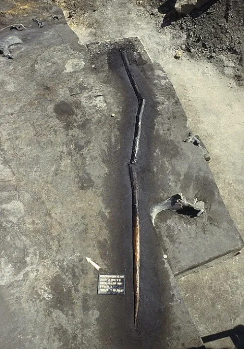 Schöningen spear VII where it was found, 1997