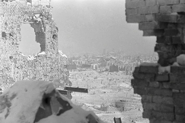 Ruins of Stalingrad, December 1942, photograph